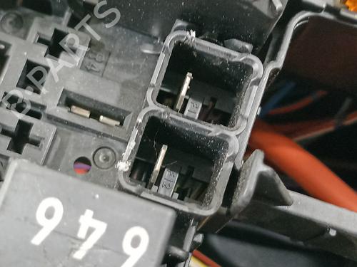 Fuse box VW GOLF VII (5G1, BQ1, BE1, BE2)  | BP16052705E1 