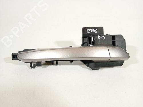 Used Front right exterior door handle HYUNDAI TUCSON (TL, TLE) [2015-2023]  30305249