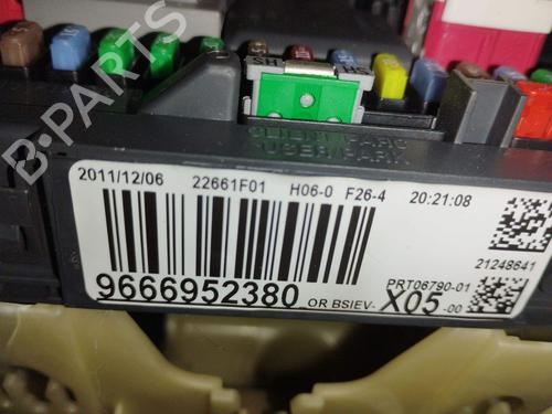 Fuse box CITROËN C3 Picasso (SH_) 1.4 VTi 95 (SH8FSC, SH8FP0, SH8FP6) | BP36235476E1 - Image 2