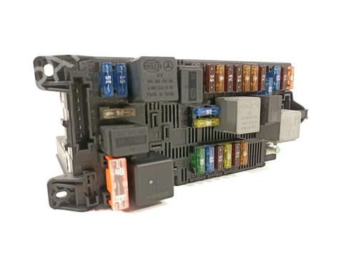 Used Fuse box Fuse box 17856055 17856055