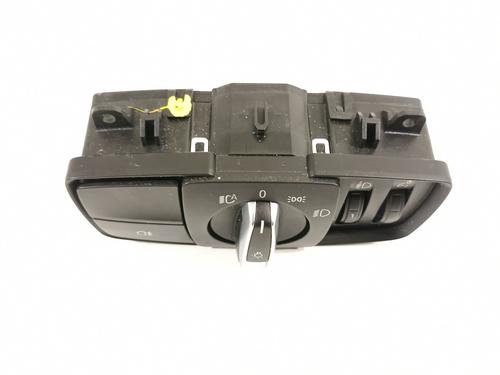 Headlight switch BMW 2 Gran Tourer (F46) 218 d | BP17433759I24 