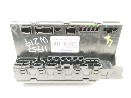 Used Fuse box Fuse box 36321827 36321827