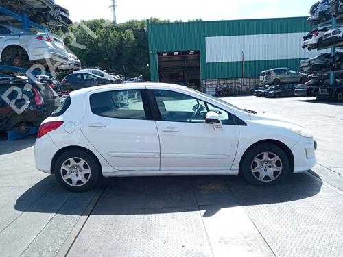 Brugte PEUGEOT 308 I (4A_, 4C_) 1.6 HDi 4742590