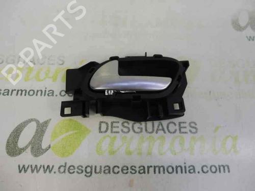 Used Front left interior door handle Front left interior door handle 12255456 12255456