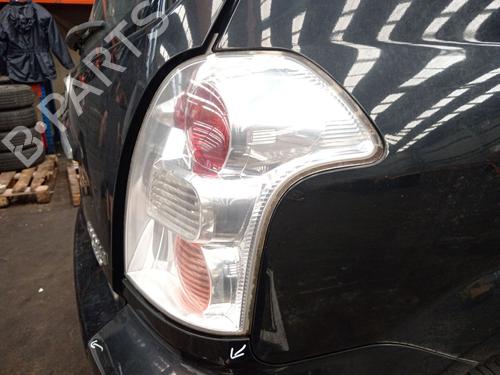 Right taillight TOYOTA COROLLA Verso (ZER_, ZZE12_, R1_) 2.2 D-4D (AUR10_, AUR10R) | BP28184226C35 