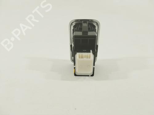Left rear window switch LAND ROVER RANGE ROVER SPORT II (L494) 3.0 TDV6 4x4 | BP26552912I29 