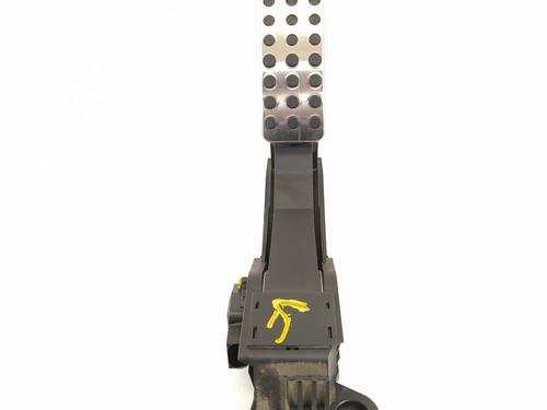 Used Pedal MERCEDES-BENZ M-CLASS (W164) [2005-2012]  11862412
