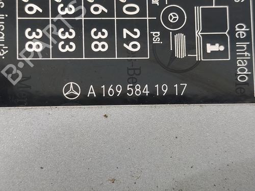 Fuel flap MERCEDES-BENZ B-CLASS Sports Tourer (W245) B 180 CDI (245.207) | BP7440010C131