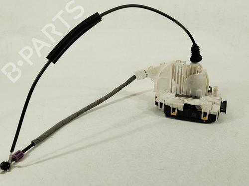 front-left-lock-mercedes-benz-c-class-coupe-c204-2047202735-2011-8059344 main image