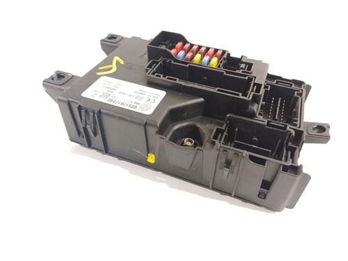 Fuse box FIAT GRANDE PUNTO (199_) 1.3 D Multijet (199.AXD11, 199.AXD1A, 199.AXD1B,... | BP22300940E1 