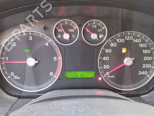 Used Instrument cluster Instrument cluster 16812681 16812681
