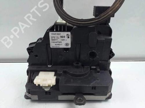 front-left-lock-opel-corsa-e-x15-13431841-0325407955-2014-5158188 main image