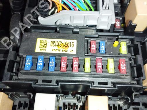Fuse box KIA CEE'D (JD) 1.4 CVVT | BP29132415E1 - Image 1