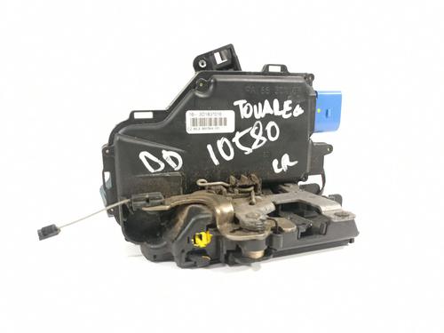 Used Front right lock VW TOUAREG (7LA, 7L6, 7L7) [2002-2013]  18030588
