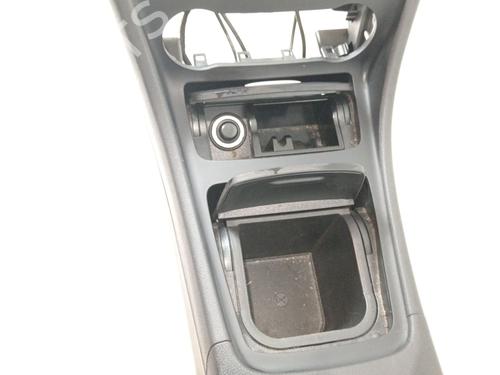 Armrest / Center console MERCEDES-BENZ CLA Coupe (C117)  | BP30052789I20 