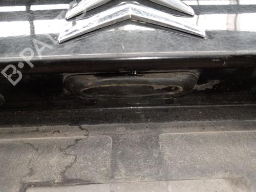 Used Tailgate handle Tailgate handle CITROËN C5 III (RD_) 2.0 HDi 140 (RDRHF8, RDRHFA, RDRHA8, RDRHAJ) (140 hp) 36086190 36086190