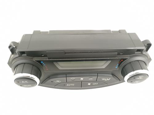 Climate control TOYOTA YARIS (_P13_) 1.5 Hybrid (NHP130_, NHP130) | BP15859038I5 