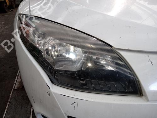 right-headlight-renault-megane-iii-hatchback-bz01_-b3_-2008-33942654 main image