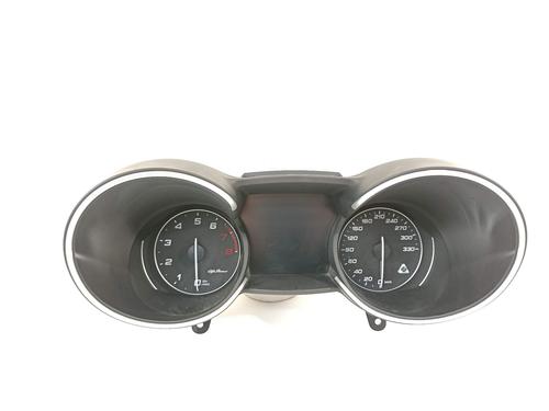 Used Instrument cluster Instrument cluster 17491253 17491253