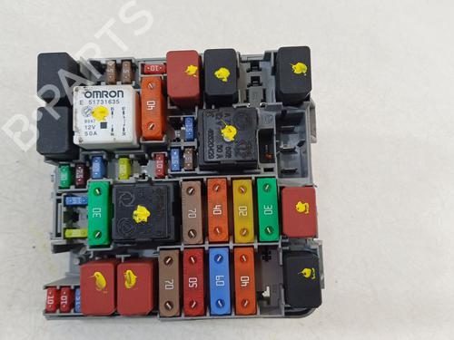 Fuse box FIAT PUNTO EVO (199_) 1.3 D Multijet (199AXD1B, 199AXD1A, 199BXD1B, 199BXD1A,... 13649758 | 132304 | 08062009