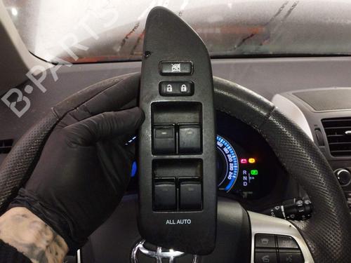 left-front-window-switch-toyota-auris-_e15_-2006-2007-2008-2009-2010-2011-2012-2013-37269984 main image