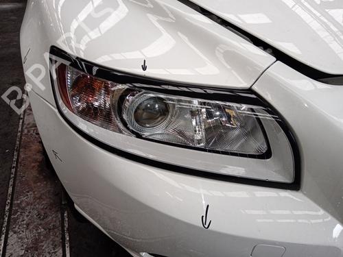 Used Right headlight Right headlight VOLVO S40 II (544) D2 (115 hp) 36552680 36552680