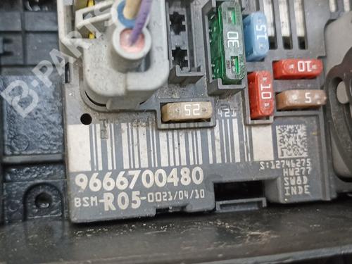 Fuse box CITROËN C4 I (LC_)  | BP8847514E1 