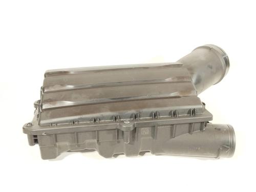 Used Air filter box Air filter box CUPRA FORMENTOR (KM7, KMP) 1.4 e-Hybrid (150 hp) 40101223 40101223