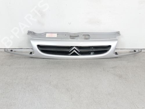 Used Grille Grille CITROËN SAXO (S0, S1) 1.1 X, SX (60 hp) 34349195 34349195
