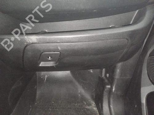 Used Glove box Glove box 37711618 37711618