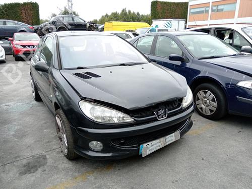 Pièces Détachées Usagées PEUGEOT 206 Hatchback (2A/C) 2.0 HDI 90 4915713