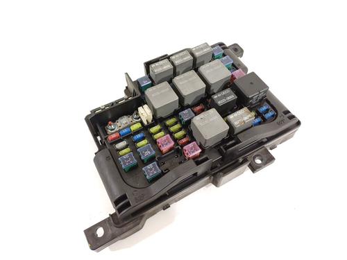 Used Fuse box KIA CARENS II MPV (FJ) [2002-2013]  22180978