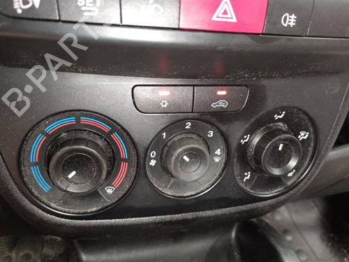 Used Climate control Climate control 37711644 37711644