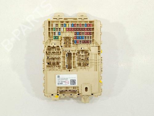 Used Fuse box Fuse box 36280150 36280150