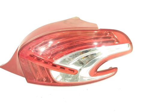 Used Right taillight Right taillight 38443571 38443571
