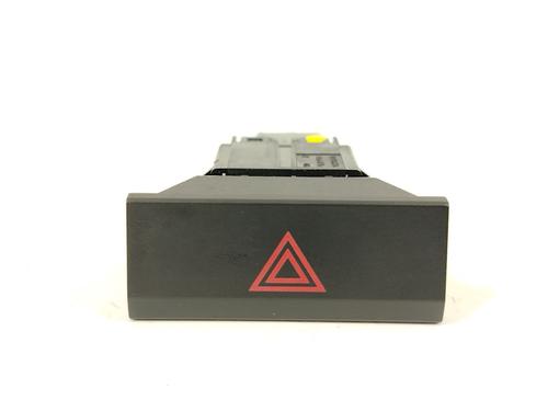 warning-switch-seat-leon-5f1-2012-2013-2014-2015-2016-2017-2018-2019-2020-2021-31831768 main image