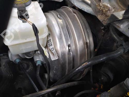Used Servo brake Servo brake BMW 5 Touring (F11) 530 d xDrive (258 hp) 8055397 8055397