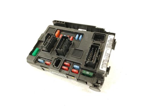 Used Fuse box Fuse box CITROËN C5 I (DC_) 2.0 HDi (DCRHZB, DCRHZE) (109 hp) 36321776 36321776