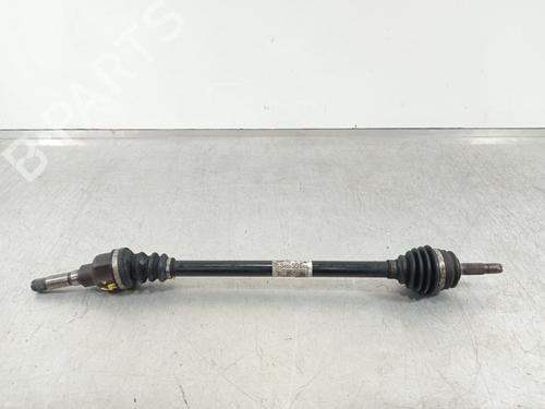 Used Right front driveshaft PEUGEOT 208 I (CA_, CC_) 1.2 VTI 82 (82 hp) 9392951