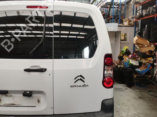Porta posteriore destra CITROËN BERLINGO Platform/Chassis (B9) 1.6 BlueHDi 100 (99 hp) 31250097