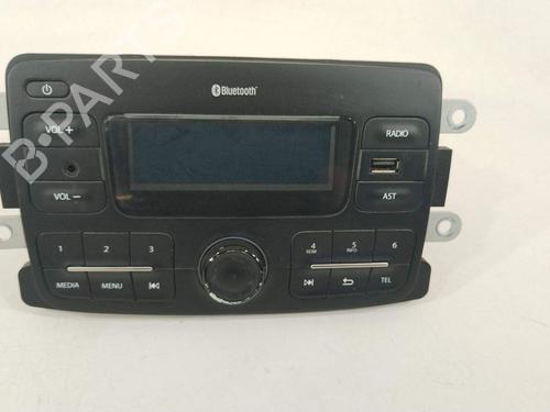 Used Radio Radio 38087433 38087433
