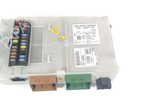Used Fuse box Fuse box 16789550 16789550