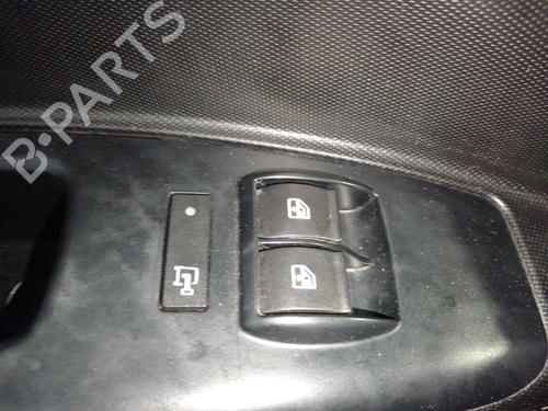 left-front-window-switch-opel-combo-box-bodympv-x12-2012-37711620 main image