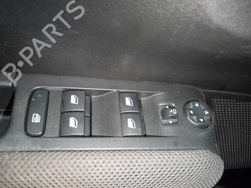 Used Left front window switch Left front window switch 37487640 37487640