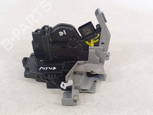Used Front left lock Front left lock 26530009 26530009