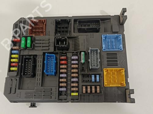 Fuse box OPEL CROSSLAND X / CROSSLAND (P17, P2QO) 1.6 Turbo D (75) | BP10627343E1 