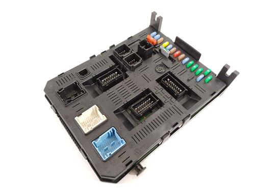 Used Fuse box Fuse box 22599430 22599430
