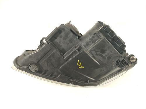 Right headlight SEAT EXEO ST (3R5) 2.0 TDI | BP29718232C29 