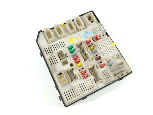 Used Fuse box RENAULT LAGUNA III (BT0/1) 2.0 dCi (BT01, BT08, BT09, BT0E, BT0K, BT12, BT1C, BT1D,... (150 hp) 31968754