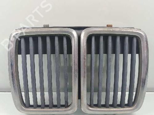 Used Grille BMW 3 (E30) [1982-1992]  6587018